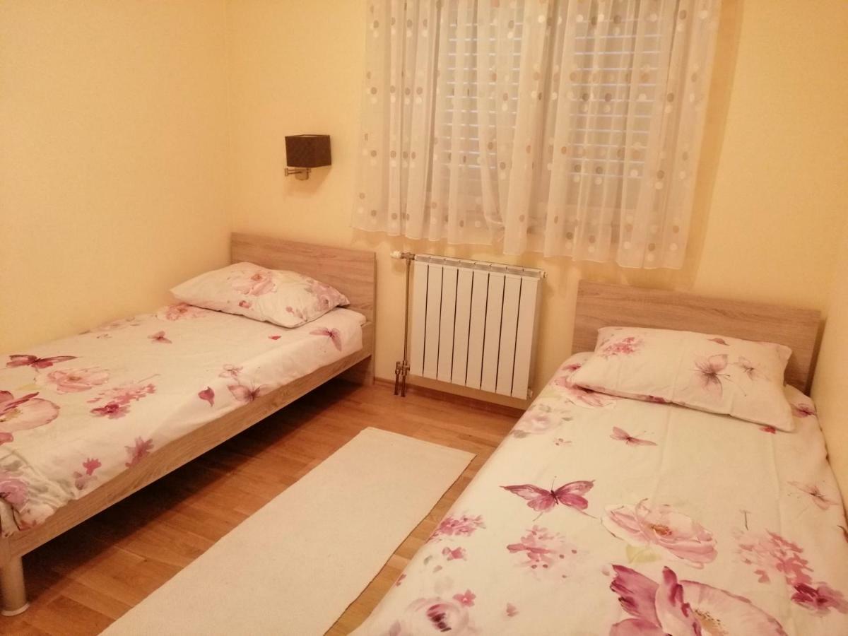 Apartment Markorcula Екстер'єр фото